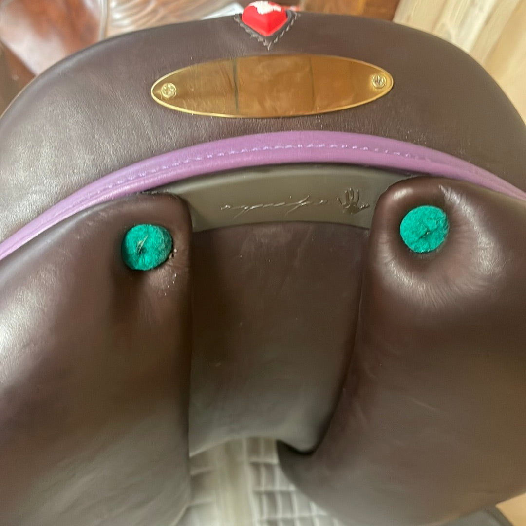 Equipe Synergy Monoflap Jump Saddle-17.5-+1.5w Mp-Purple Welting-Brown