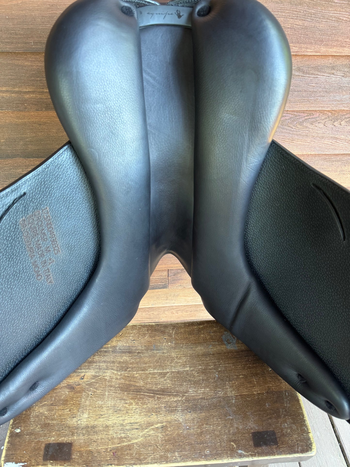 Equipe Olympia Dressage 17.5" M +1 Black