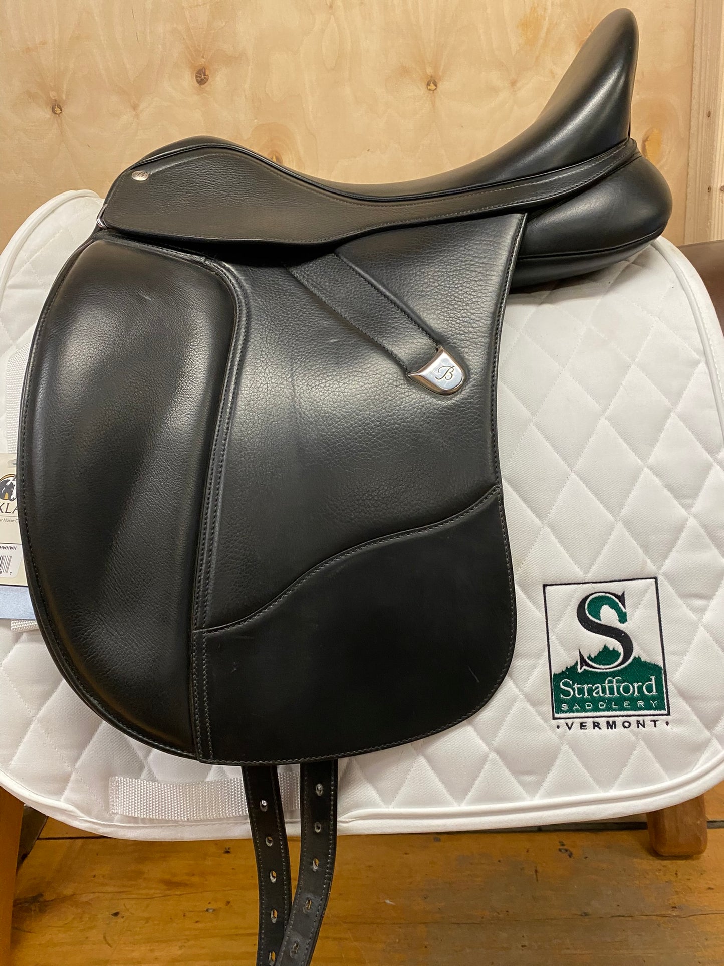 Bates Dressage Saddle- 17.5- Adjustable- Black