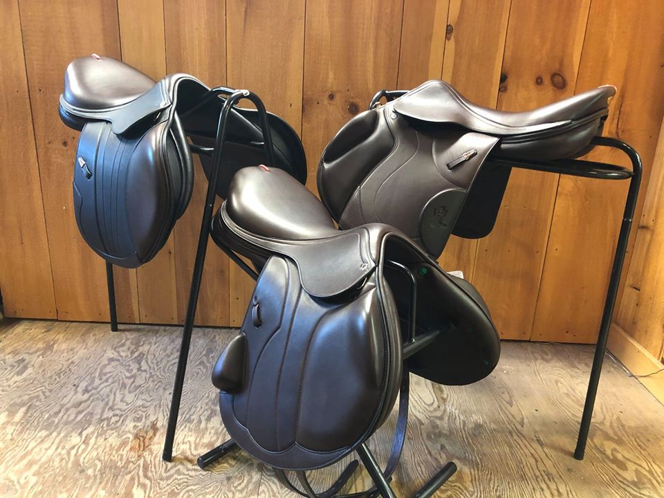 saddle shop, saddle near me, horse saddle shop near me, are Takt Saddles high quality, saddles for high withers, what is the best saddle for horses, where to buy horse saddles, horse saddles in vermont, where to buy horse saddles near me, Takt Saddles in vermont, high quality saddles, saddles for wide back, saddles at a good price